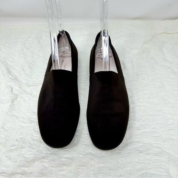 Donald J Pliner Cavat Flats- Size 8.5 - Picture 3 of 12